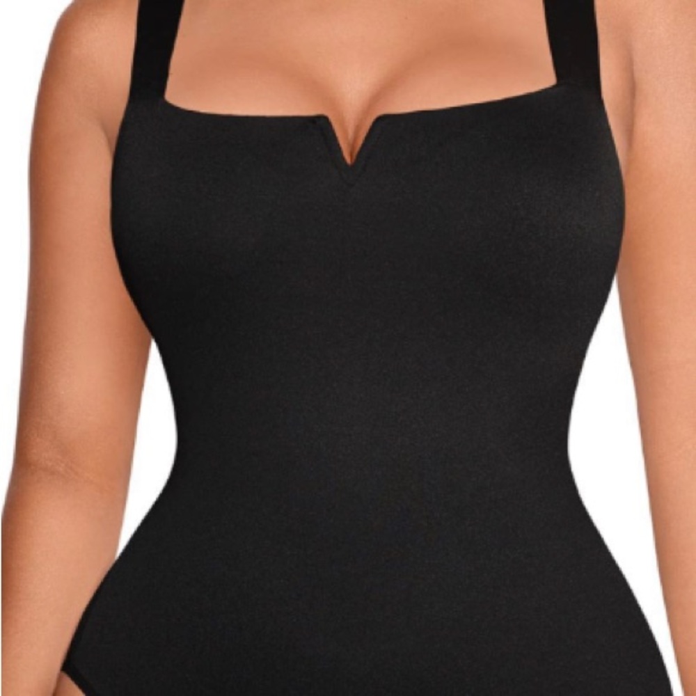FeelinGirl Black Bodysuit - Picture 3 of 10
